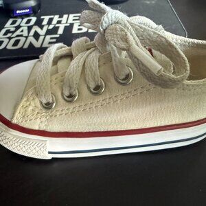 Converse All Star Toddler Sneakers Shoes Kids Size 4 Classic Canvas